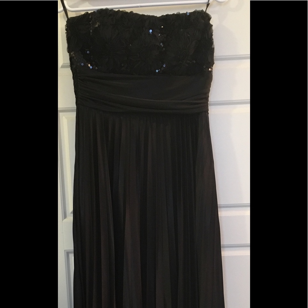 Evening gown.